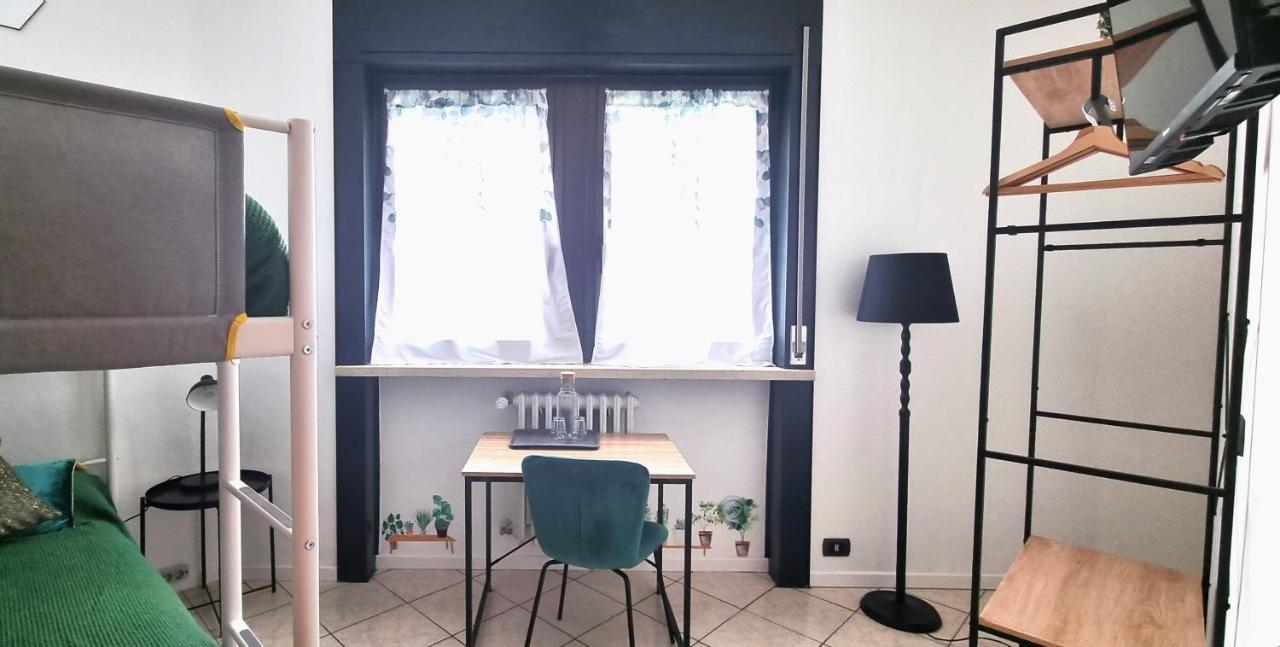 Guesthouse Tree Rooms Industrial Bergamo Esterno foto